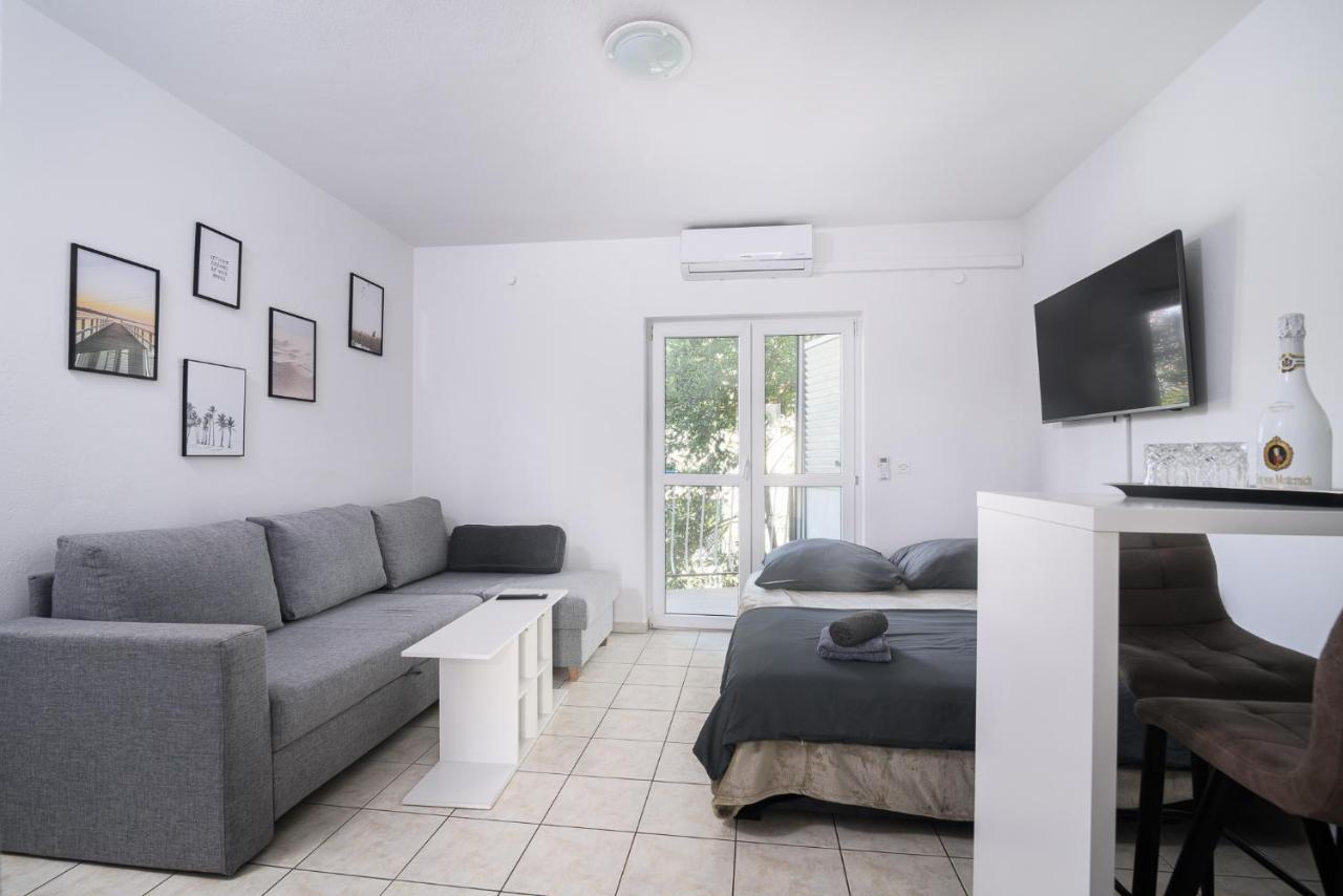 L&l Apartment Okrug Gornji